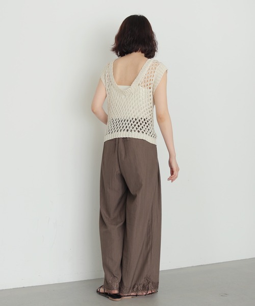 cheriella(シェリエラ)の「【cheriella】前後2WAYメッシュニットベスト 2WAY MESH KNIT VEST(ベスト・レディース・アイボリー/ブラック・FREE)」の7枚目の写真