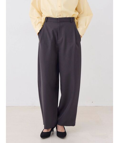 TONAL（トーナル）の「パウダーツイルカーブパンツ（スラックス・レディース・ブラウン/チャコールグレー/ピンク・MEDIUM/SMALL）」の5枚目の写真