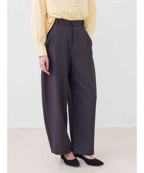 TONAL（トーナル）の「パウダーツイルカーブパンツ（スラックス・レディース・ブラウン/チャコールグレー/ピンク・MEDIUM/SMALL）」の7枚目の写真