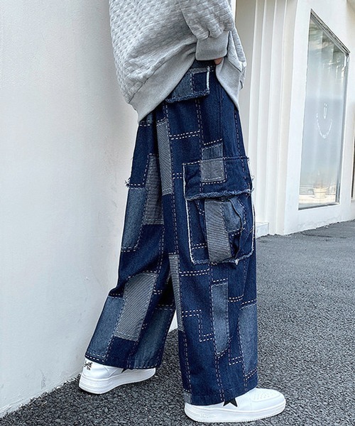 FVLMEN(フルメン)の「【FVLMEN】remake patch work stitch cut off fringe pocket cargo denim Pants/リメイク パッチワーク ステッチ カットオフ フリンジ ポケット カーゴ デニム パンツ(デニムパンツ・メンズ・ブルー/ブラック・X-LARGE/MEDIUM/LARGE)」の11枚目の写真