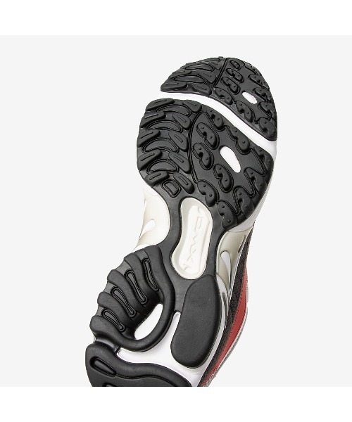 Reebok(リーボック)の「デイトナ DMX / RBK DAYTONA DMX(スニーカー・メンズ・ネイビー/ホワイト・27.0cm/23.5cm/26.5cm/25.5cm/30.0cm/25.0cm/29.0cm/23.0cm/26.0cm/27.5cm/24.0cm/24.5cm/28.5cm/28.0cm)」の6枚目の写真