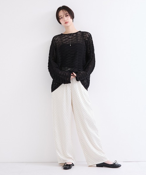 le cercle ADAM ET ROPE'(ルセルクルアダムエロペ)の「透かし編みクルーネックプルオーバー(Tシャツ/カットソー・レディース・ブラック/ベージュ/オフホワイト/グリーン系その他・FREE)」の5枚目の写真