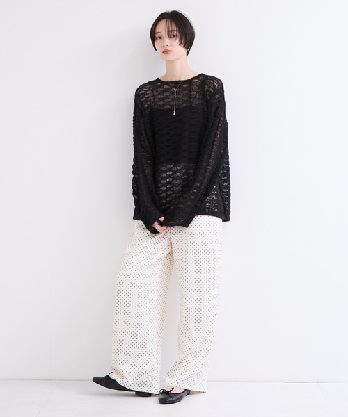 le cercle ADAM ET ROPE'(ルセルクルアダムエロペ)の「透かし編みクルーネックプルオーバー(Tシャツ/カットソー・レディース・ブラック/ベージュ/オフホワイト/グリーン系その他・FREE)」の6枚目の写真