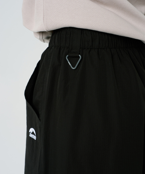 SANRO（サンロ）の「[UNISEX] サイドストリングパンツ - ブラック（スウェットパンツ・レディース・その他・MEDIUM/LARGE/X-LARGE）」の8枚目の写真