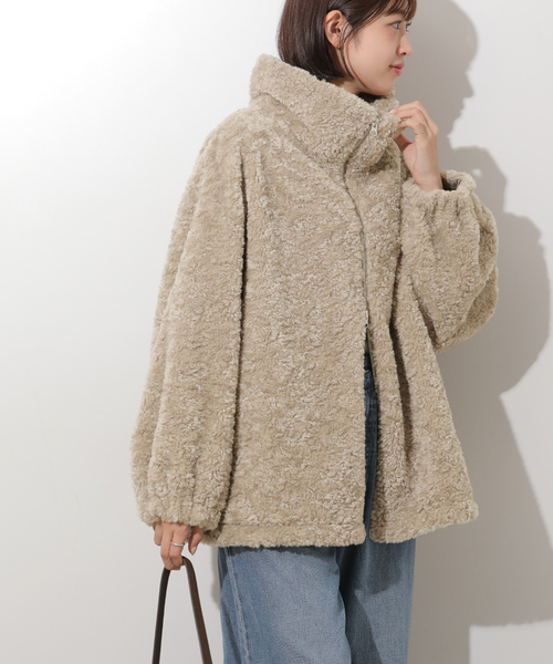 JOURNAL STANDARD relume(ジャーナルスタンダード レリューム)の「カールファースタンドカラーブルゾン(その他アウター・レディース・チャコールグレー/ライトグレー・FREE)」の14枚目の写真
