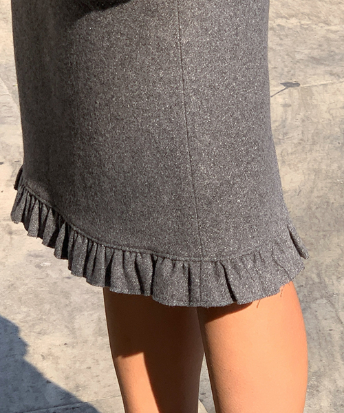 haag(ヘイグ)の「a ruffle skirt (grey)(スカート・レディース・その他・MEDIUM/SMALL)」の16枚目の写真