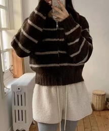 フード付きボーダー柄ニットトップス