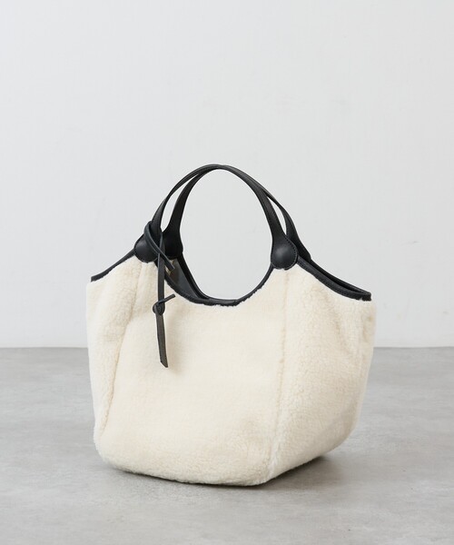 marco masi(マルコマージ)の「【別注】【MARCO MASI 】エコムートントートバッグ M(トートバッグ・レディース・オフホワイト・M)」の1枚目の写真