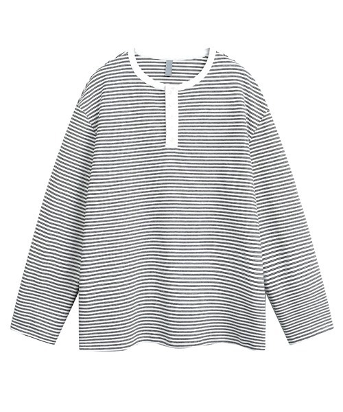 neos(ネオス)の「【neos】細ピッチ ボーダー ボタン 配色 切替 ヘンリーネック 長袖 Tシャツ カットソー リラックスフィット プルオーバー メンズ レディース ユニセックス 2026秋冬(Tシャツ/カットソー・メンズ・ブラック/ホワイト/グレー・X-LARGE/MEDIUM/LARGE)」の12枚目の写真