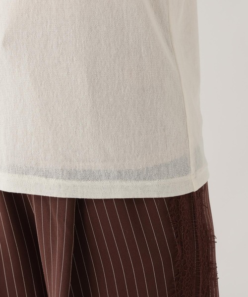 Elura(エルーラ)の「シアチュールハイネックプルオーバー/1078548(Tシャツ/カットソー・レディース・ブラック/レッド/オフホワイト・FREE)」の7枚目の写真