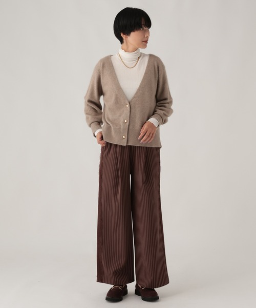 Elura(エルーラ)の「シアチュールハイネックプルオーバー/1078548(Tシャツ/カットソー・レディース・ブラック/レッド/オフホワイト・FREE)」の12枚目の写真