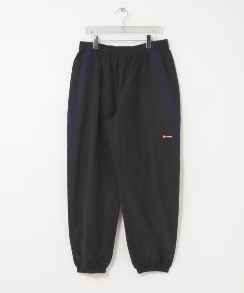 LOTTO(ロット)の「LOTTO PANEL TRACK PANTS(その他パンツ・メンズ・グレー/ブラック・X-LARGE/LARGE/MEDIUM)」の3枚目の写真