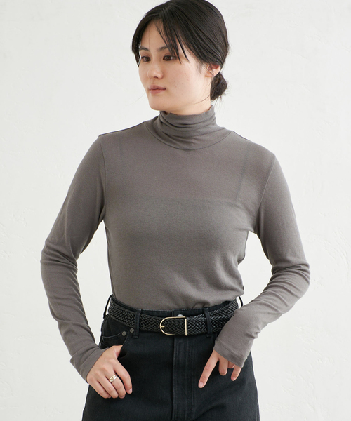 IENA(イエナ)の「コットンシアータートルプルオーバー(Tシャツ/カットソー・レディース・ホワイト/グレー/レッド系その他/ピンク/ブラック・FREE)」の13枚目の写真
