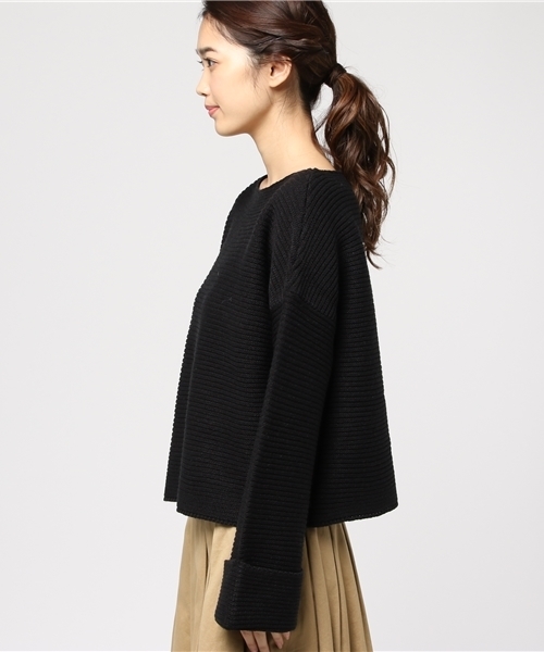 COLONY 2139（コロニートゥーワンスリーナイン）の「リップル袖ターンバックプルオーバー（ニット/セーター・レディース・ブラック/ライトブルー/ホワイト・FREE）」の5枚目の写真