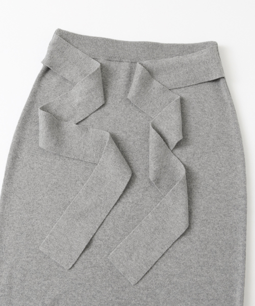 URBAN RESEARCH（アーバンリサーチ）の「UR リブニットタイトスカート（スカート・レディース・ブラック/グレー/ブルー・FREE）」の17枚目の写真