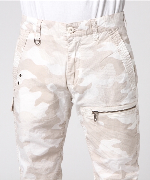 AVIREX（アヴィレックス）の「【直営店限定】avirex/ アヴィレックス / CAMO STRETCH CROPPED PANTS/ カモストレッチ　クロップドパンツ（カーゴパンツ・メンズ・ネイビー/ホワイト/バーガンディー/オリーブ・LARGE/XX-LARGE/X-LARGE/MEDIUM）」の10枚目の写真