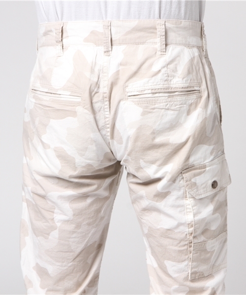 AVIREX（アヴィレックス）の「【直営店限定】avirex/ アヴィレックス / CAMO STRETCH CROPPED PANTS/ カモストレッチ　クロップドパンツ（カーゴパンツ・メンズ・ネイビー/ホワイト/バーガンディー/オリーブ・LARGE/XX-LARGE/X-LARGE/MEDIUM）」の11枚目の写真