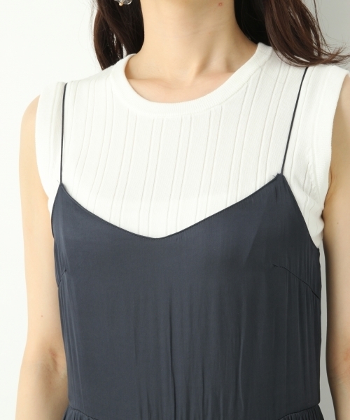 A part by（アパートバイ）の「サテンギャザーサロペット　749738 （サロペット/オーバーオール・レディース・テラコッタ/ネイビー・FREE）」の18枚目の写真