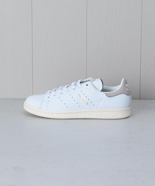 BEAUTY&YOUTH UNITED ARROWS（ビューティーアンドユースユナイテッドアローズ）の「＜adidas Originals＞STANSMITH/ｽﾆｰｶｰ ◆（スニーカー・レディース・ライトグレー/ネイビー/ブラック・24cm/22.5cm/24.5cm/23.5cm/25cm/23cm）」の2枚目の写真
