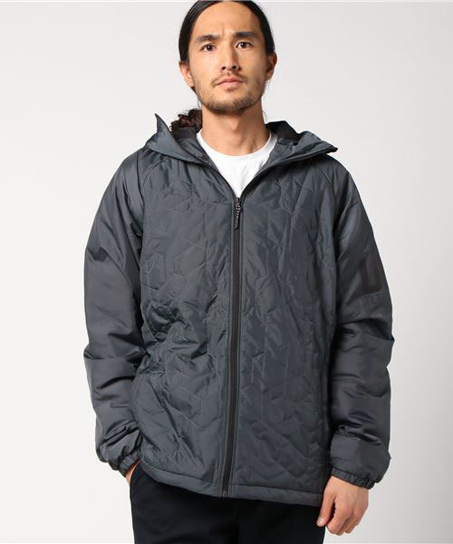 ASICS（アシックス）の「中綿ジャケット ｳｵｰﾏｰﾌｰﾃﾞｲｰ XAW322（ブルゾン