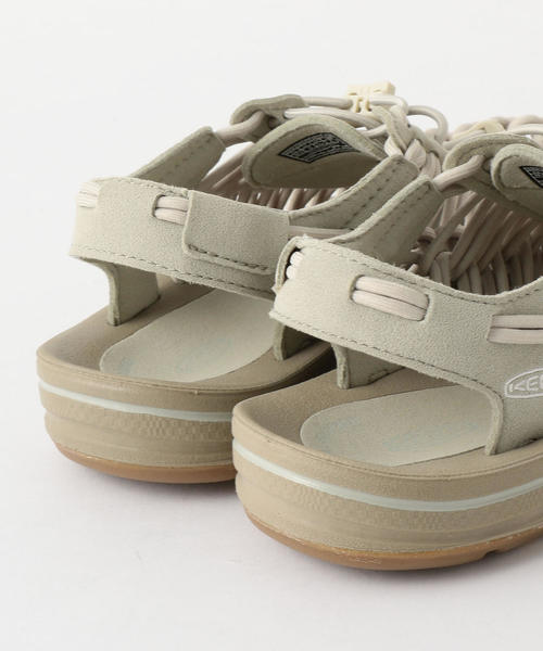 KEEN(キーン)の「【国内Exclusive】<KEEN(キーン)>WOMENS UNEEK/サンダル(サンダル・レディース・ベージュ・6h/7h/6/8/7)」の2枚目の写真