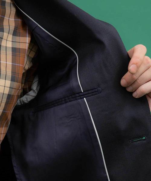 UNITED TOKYO（ユナイテッドトウキョウ）の「ハイカウントギャバストレッチアンコンジャケット（テーラードジャケット・メンズ・グリーン/ネイビー・1/2/3）」の8枚目の写真