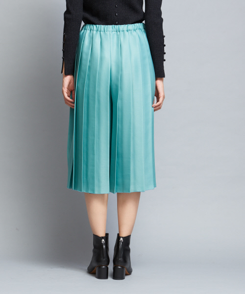 qualite（カリテ）の「ブライトプリーツパンツ（その他パンツ・レディース・ブルー/スミクロ/ベージュ・38）」の10枚目の写真