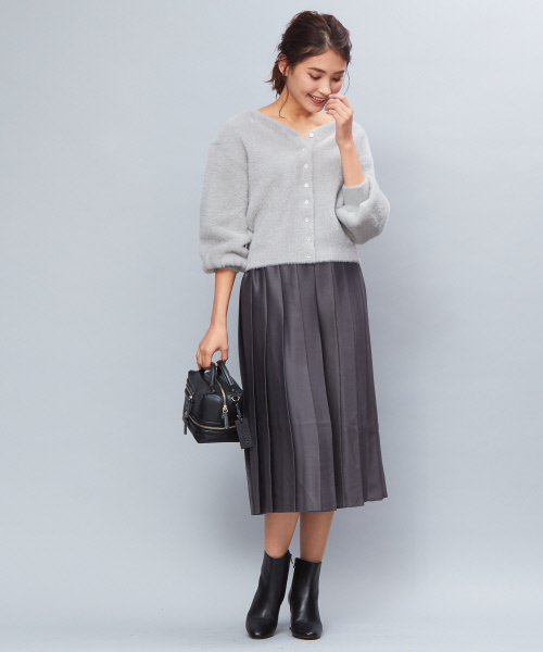 qualite（カリテ）の「ブライトプリーツパンツ（その他パンツ・レディース・ブルー/スミクロ/ベージュ・38）」の13枚目の写真