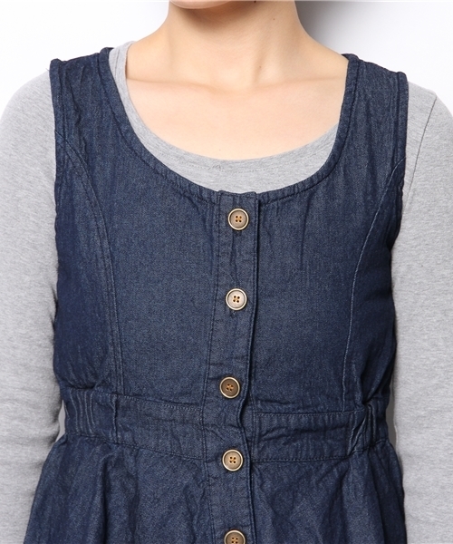 WEGO(ウィゴー)の「WEGO/前ボタンデニムワンピース(ワンピース・レディース・インディゴブルー/ダークインディゴブルー・FREE)」の8枚目の写真