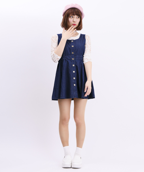 WEGO(ウィゴー)の「WEGO/前ボタンデニムワンピース(ワンピース・レディース・インディゴブルー/ダークインディゴブルー・FREE)」の11枚目の写真