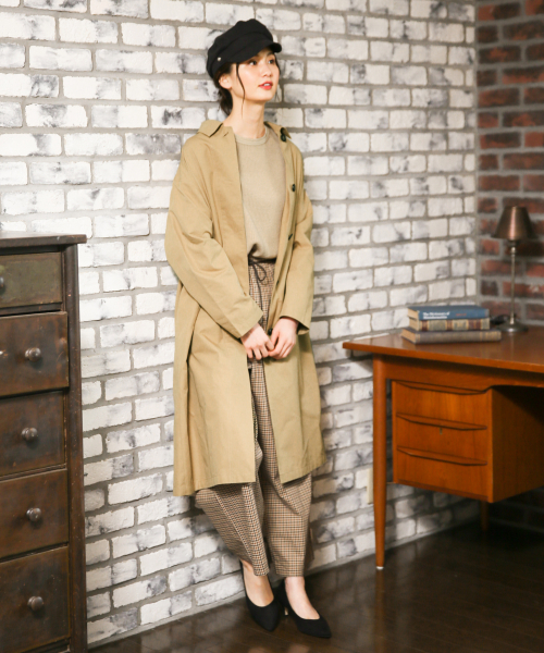 GLOBAL WORK(グローバルワーク)の「ステンカラーロングコート /830037(ステンカラーコート・レディース・ベージュ/カーキ・FREE)」の3枚目の写真