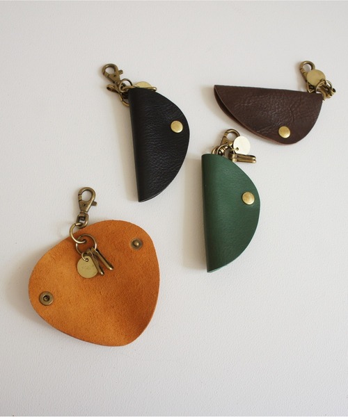 TIDEWAY（タイドウェイ）の「NUME OIL/S KEY CASE（キーケース/キーアクセサリー・メンズ・ブラック/ブラウン/グリーン/キャメル・FREE）」の4枚目の写真