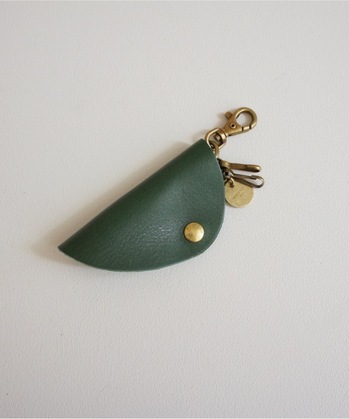 TIDEWAY（タイドウェイ）の「NUME OIL/S KEY CASE（キーケース/キーアクセサリー・メンズ・ブラック/ブラウン/グリーン/キャメル・FREE）」の3枚目の写真
