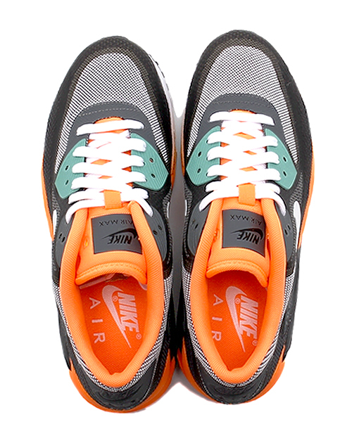 NIKE（ナイキ）の「ナイキ ウィメンズ エアマックス ルナソール WMNS NIKE AIR MAX LUNAR 90 C3.0 631762-008（スニーカー・レディース・ダークグレー・24cm/23.5cm/23cm）」の5枚目の写真