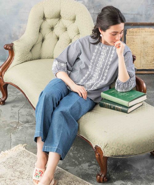 Petit Honfleur（プチオンフルール）の「◇カタログ掲載◇【麻シリーズ】刺しゅうギンガムチェックブラウス（シャツ/ブラウス・レディース・ブラック/ネイビー・11号/9号/13号）」の19枚目の写真