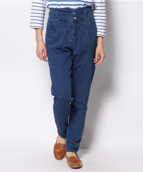 WEGO(ウィゴー)の「WEGO/サスペンダー付きハイウエストタックパンツ(デニムパンツ・レディース・ホワイト/ブルー/サックスブルー・LARGE/MEDIUM)」の5枚目の写真