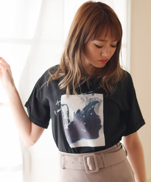 LIPSERVICE（リップサービス）の「グラフィカルLADY Tシャツ（Tシャツ/カットソー・レディース・ホワイト/ブラック/ベージュ・FREE）」の2枚目の写真