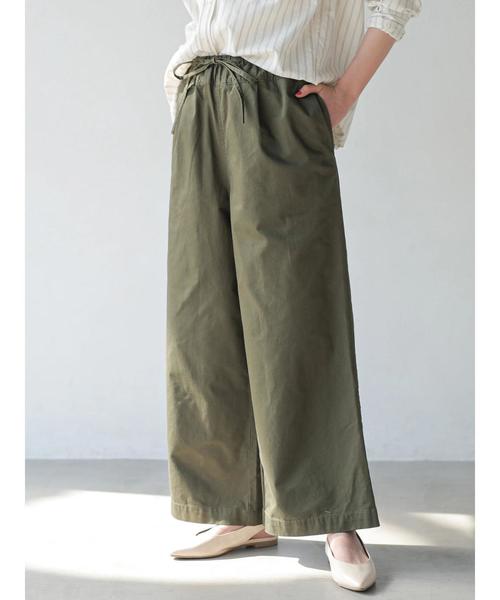AMERICAN HOLIC（アメリカンホリック）の「綿ツイルドロストイージーパンツ＊（その他パンツ・レディース・アイボリー/カーキ/ネイビー・M/L）」の4枚目の写真