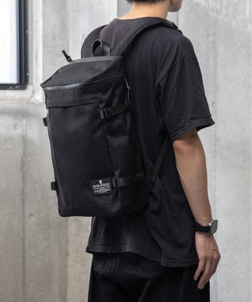 MAKAVELIC(マキャベリック)の「《MAKAVELIC》 CHASE RECTANGLE DAYPACK(バックパック/リュック・メンズ・ダークグレー/ブラック/ネイビー・FREE)」の1枚目の写真