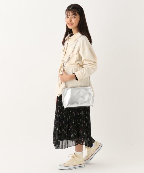 GLOBAL WORK（グローバルワーク）の「【ジュニア】ベルトツキＣＰＯシャツ/863539（シャツ/ブラウス・キッズ・オフホワイト/カーキ・150cm/160cm）」の17枚目の写真