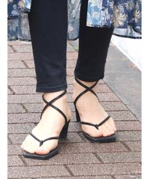 Ungrid | ストラップヒールスクエアサンダル(サンダル)