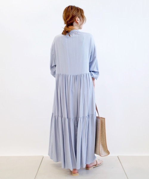 DouDou(ドゥドゥ)の「麻レーヨン切り替えワンピース(ワンピース・レディース・ブラック/サックスブルー・38/36)」の11枚目の写真