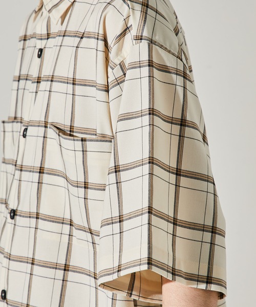 UNITED TOKYO（ユナイテッドトウキョウ）の「クラシックチェックSH/オーバーサイズ/CPOシャツ（シャツ/ブラウス・メンズ・アイボリー/グレー・1/2/3）」の21枚目の写真