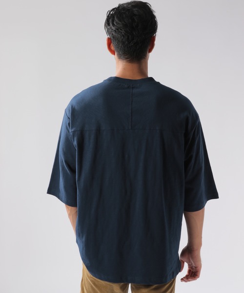 BAYFLOW(ベイフロー)の「ワンマイルフットボールTシャツ S/S(Tシャツ/カットソー・メンズ・ボルドー/オフホワイト/ネイビー・LARGE/MEDIUM/SMALL)」の9枚目の写真