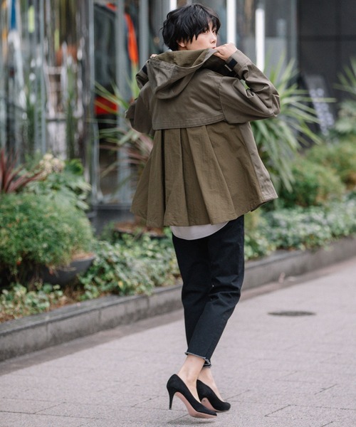 Munich（ミューニック）の「コットンウエストポイント×タッサー　ドッキングブルゾン（ブルゾン・レディース・ブラック/ベージュ/カーキ・S/XS）」の6枚目の写真