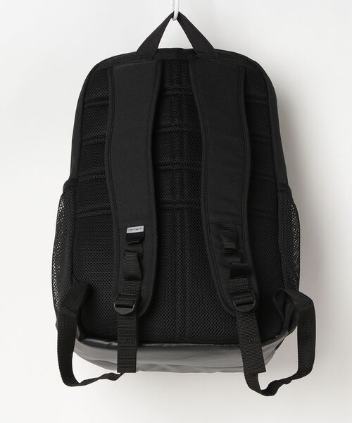 Carhartt　白黒ロゴ　リュック　ブラック Carhartt 白黒ロゴ リュック ブラック Carhartt（カーハート）の