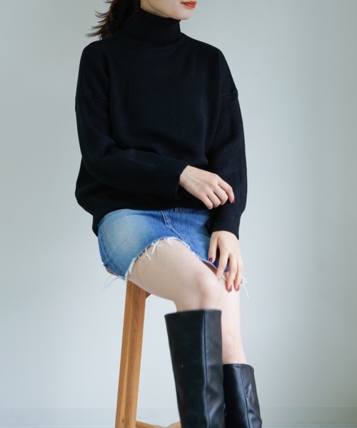 yuue' ( wear )（ユーイ）の「タートルネックドロップショルダースリーブニット（ニット/セーター・レディース・ブラック/ベージュ/ブラウン/ブルー・FREE）」の5枚目の写真
