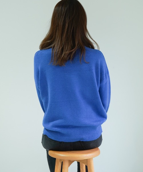 yuue' ( wear )（ユーイ）の「タートルネックドロップショルダースリーブニット（ニット/セーター・レディース・ブラック/ベージュ/ブラウン/ブルー・FREE）」の11枚目の写真