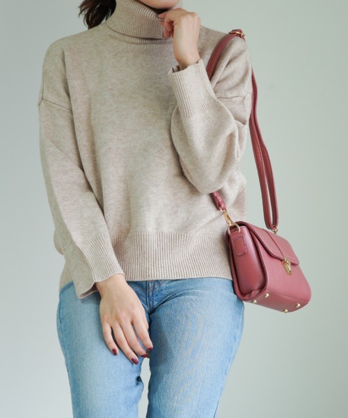 yuue' ( wear )（ユーイ）の「タートルネックドロップショルダースリーブニット（ニット/セーター・レディース・ブラック/ベージュ/ブラウン/ブルー・FREE）」の14枚目の写真