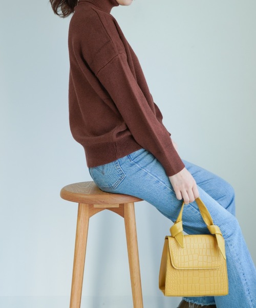 yuue' ( wear )（ユーイ）の「タートルネックドロップショルダースリーブニット（ニット/セーター・レディース・ブラック/ベージュ/ブラウン/ブルー・FREE）」の20枚目の写真